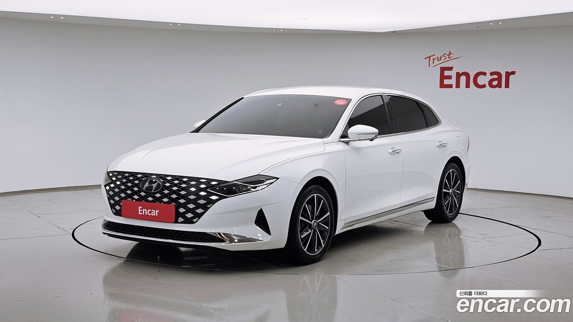 Hyundai Grandeur 2022