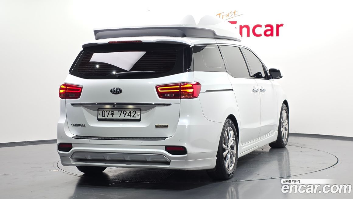 Kia Canival 2019