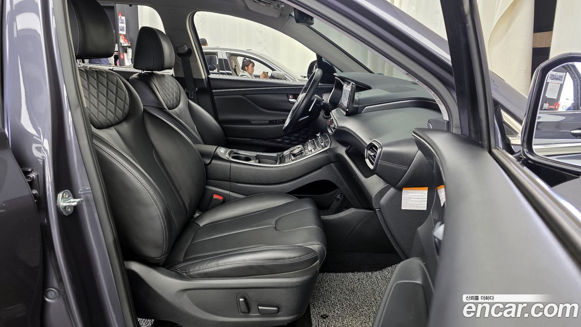 Hyundai Santafe 2022