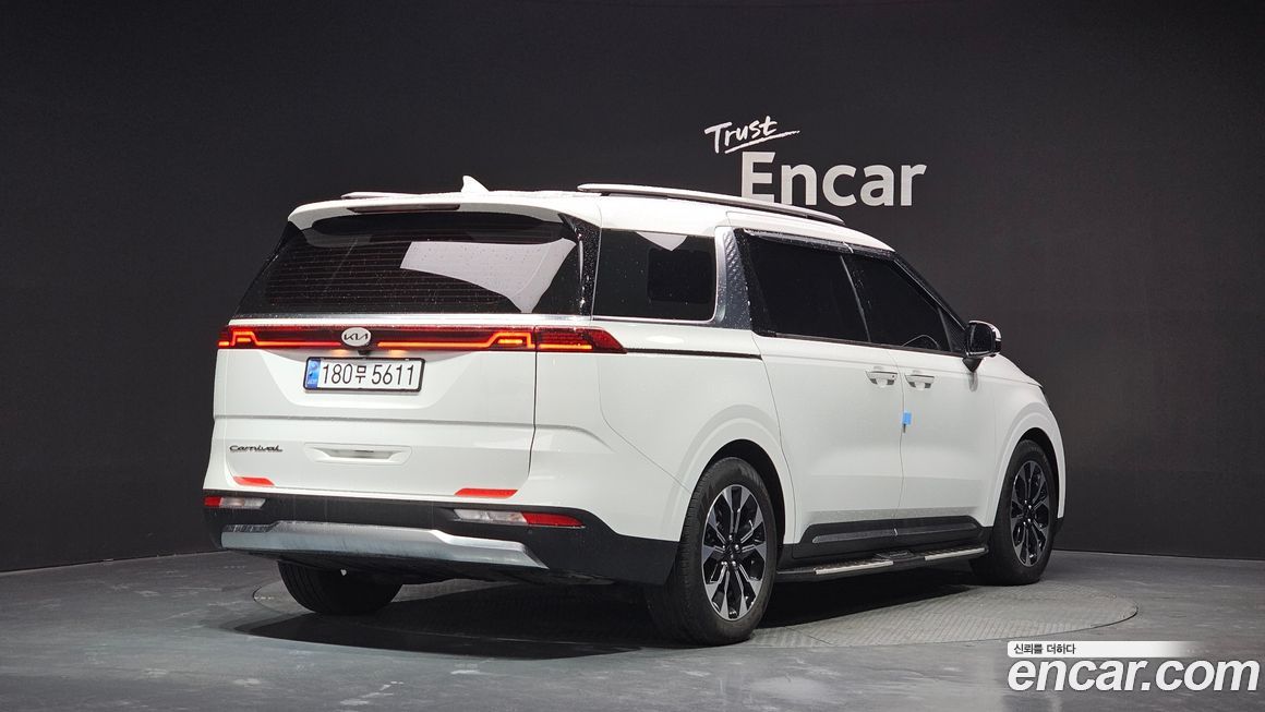 Kia Canival 2021