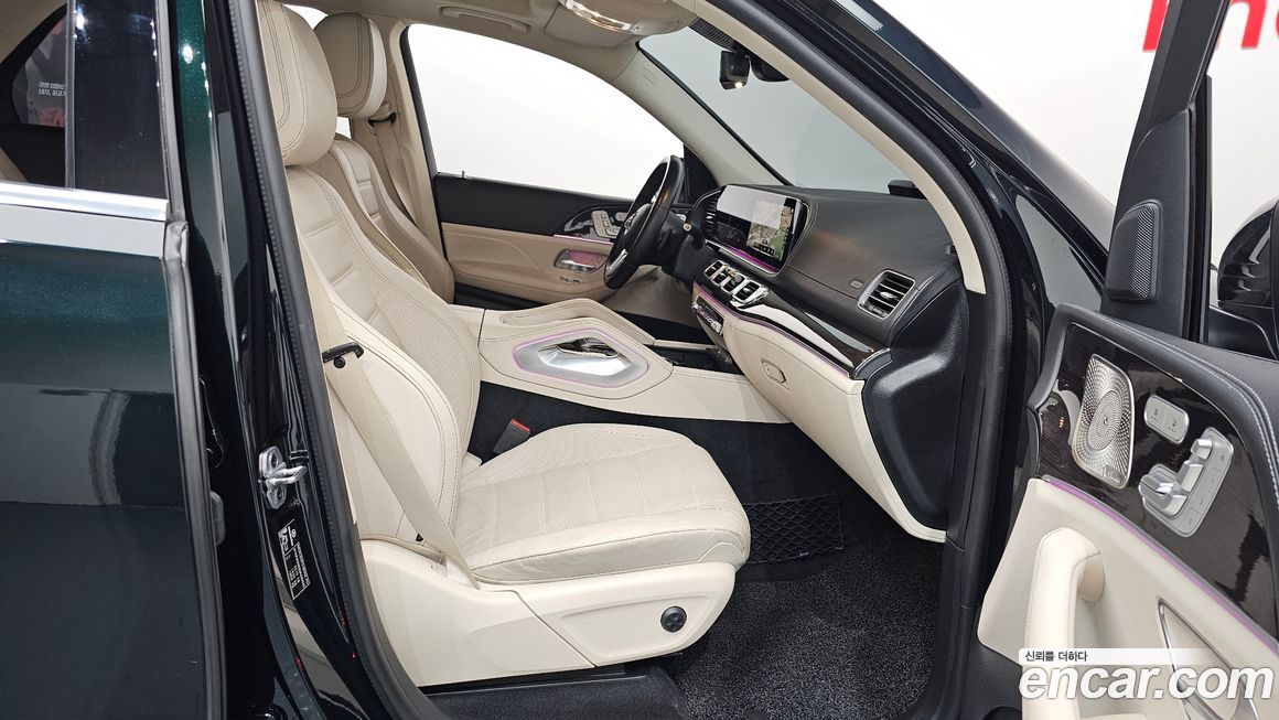 Mercedes-Benz GLE-Class 2021