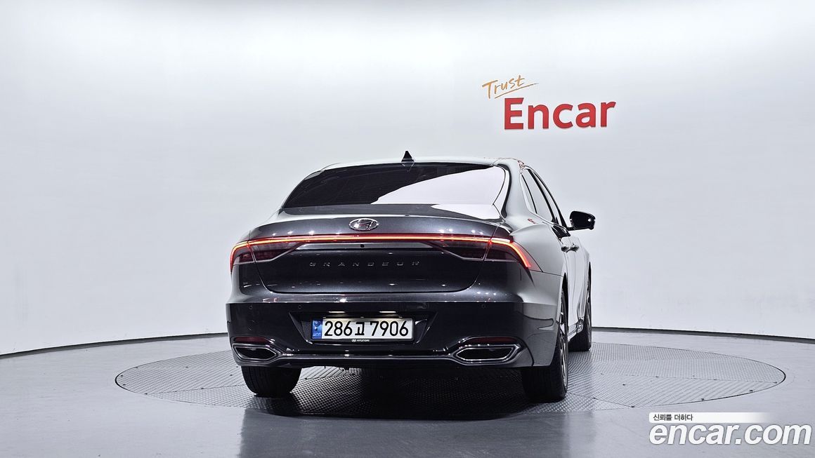 Hyundai Grandeur 2021