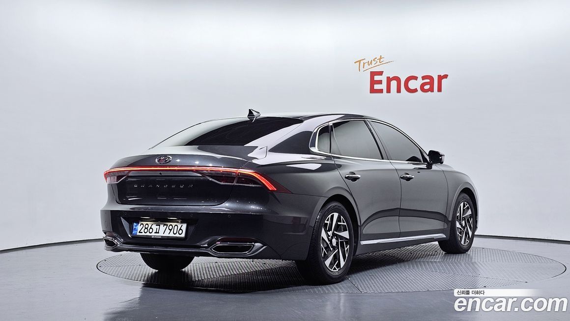 Hyundai Grandeur 2021