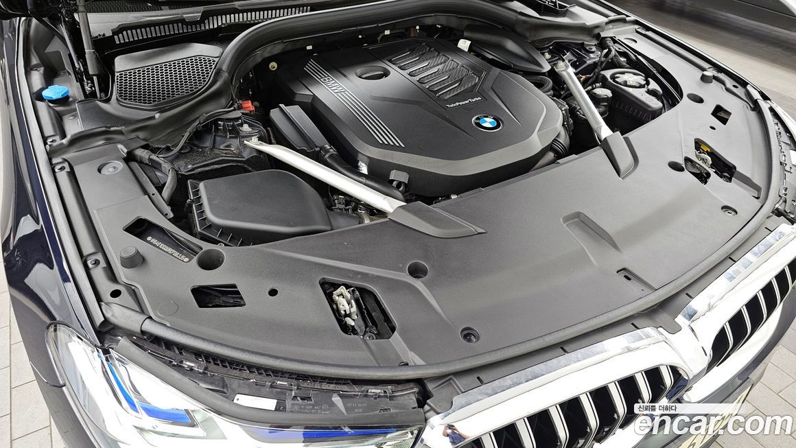 BMW Gran Turismo 2024