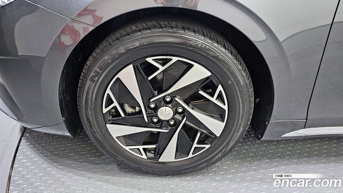 Hyundai Grandeur 2021