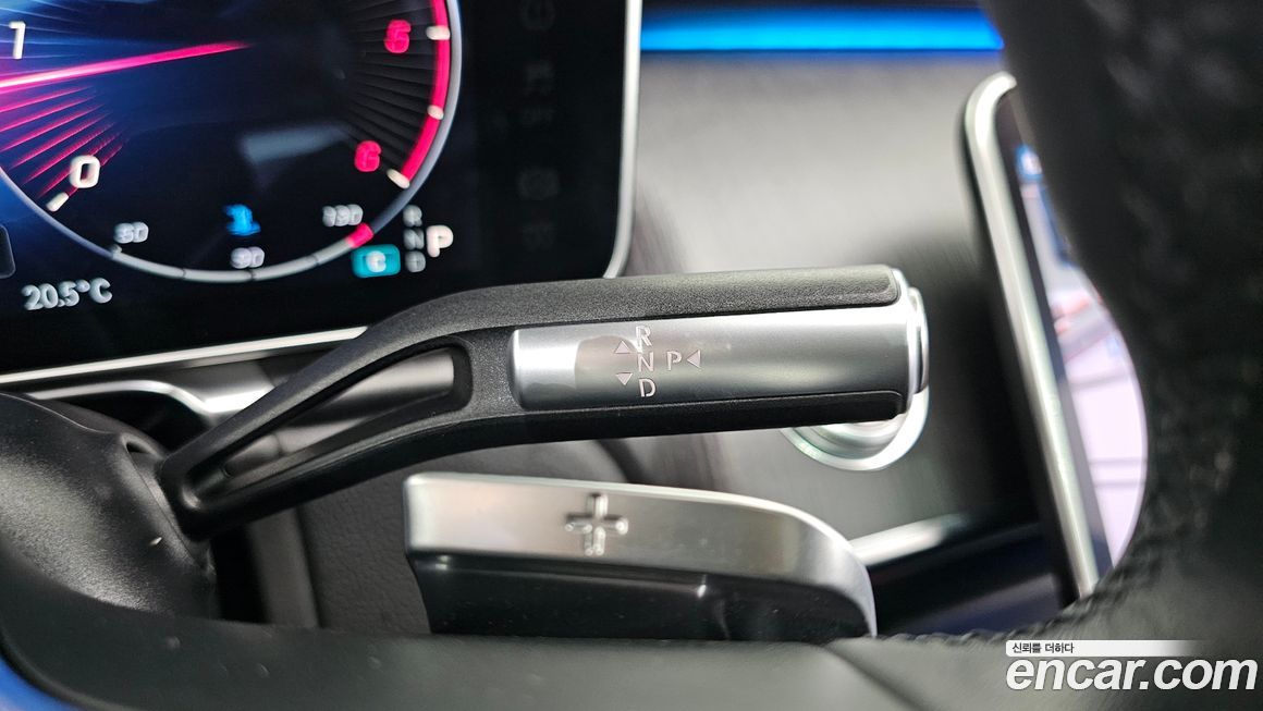 Mercedes-Benz S-Class 2021