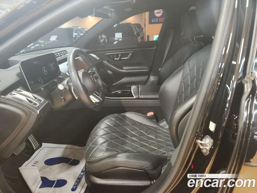 Mercedes-Benz S-Class 2021