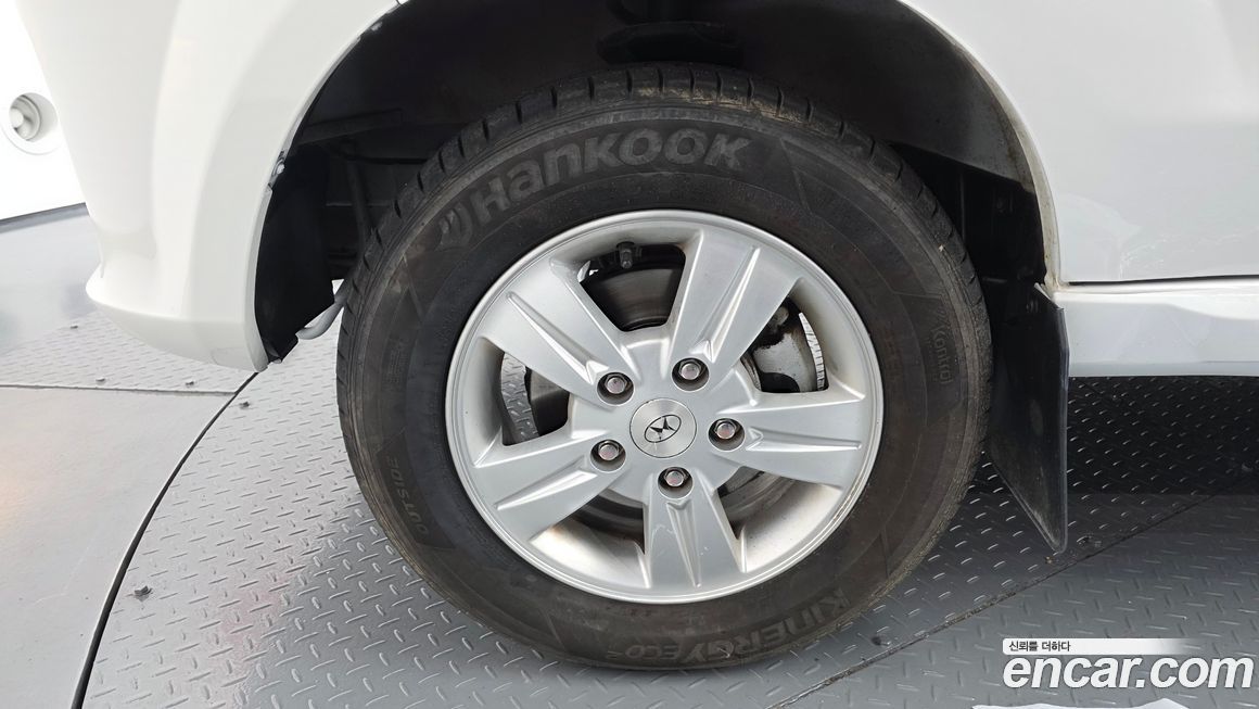 Xin yuan ET Van 2023