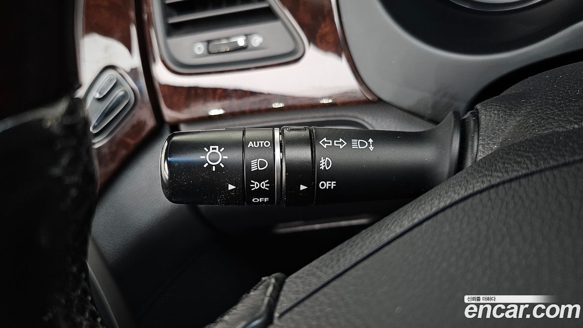 Hyundai Grandeur 2015