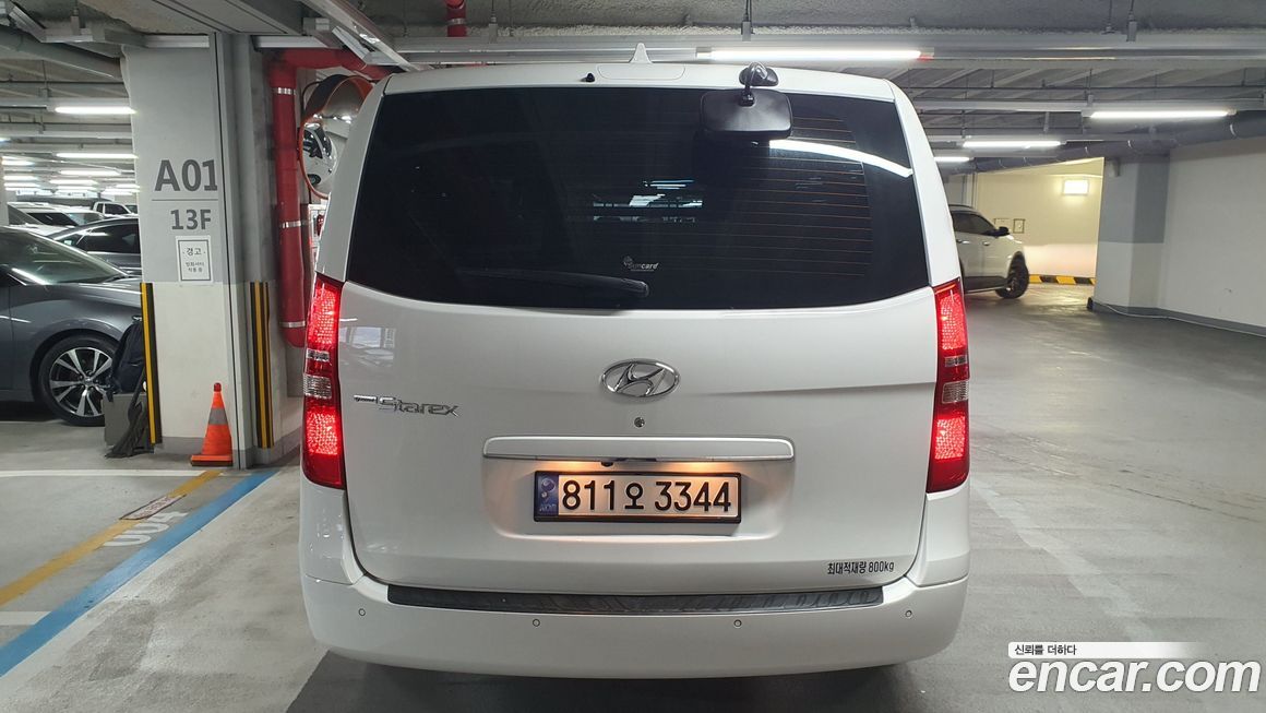 Hyundai Starex 2021