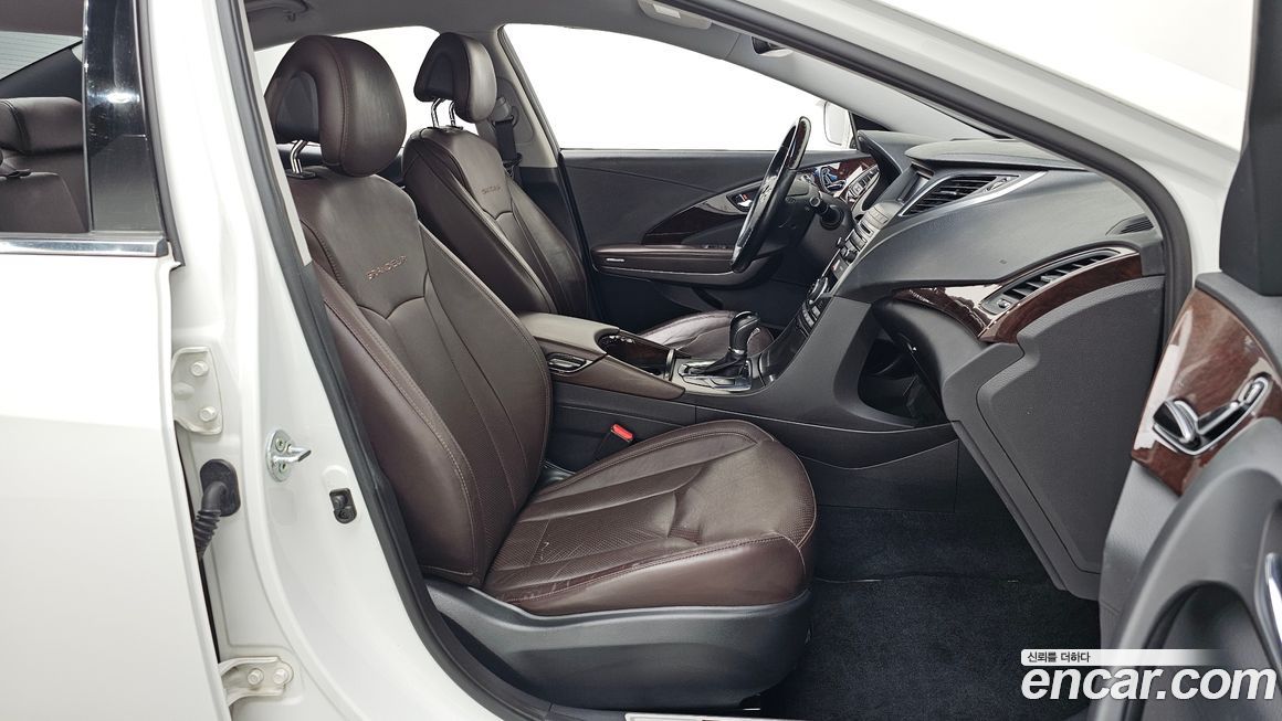 Hyundai Grandeur 2015