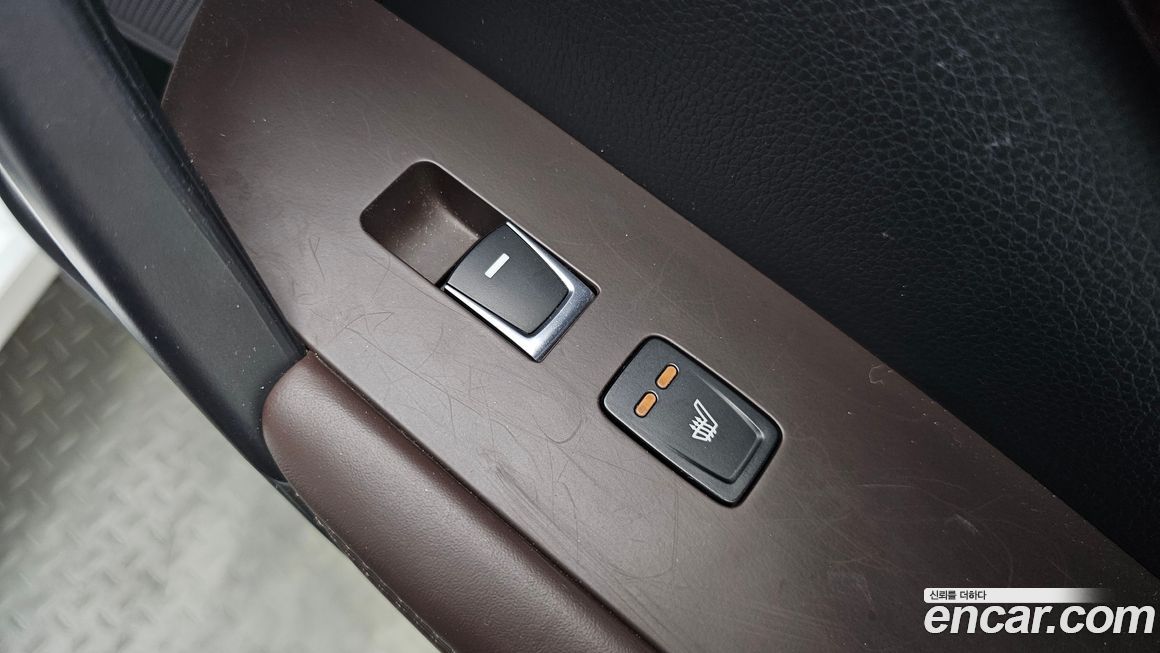 Hyundai Grandeur 2015