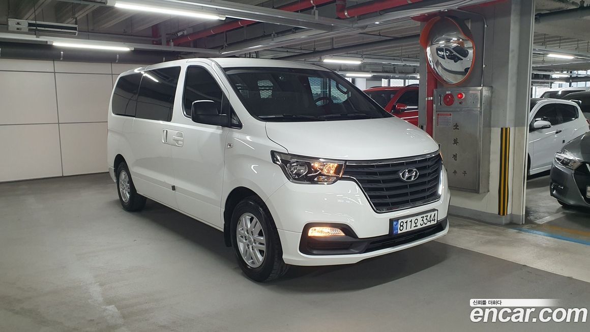 Hyundai Starex 2021