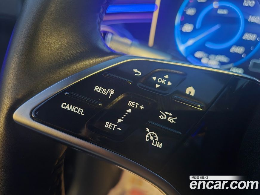 Mercedes-Benz EQS 2023