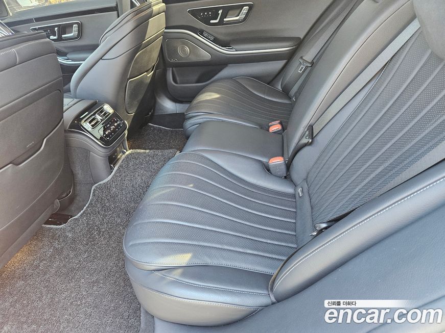 Mercedes-Benz S-Class 2022