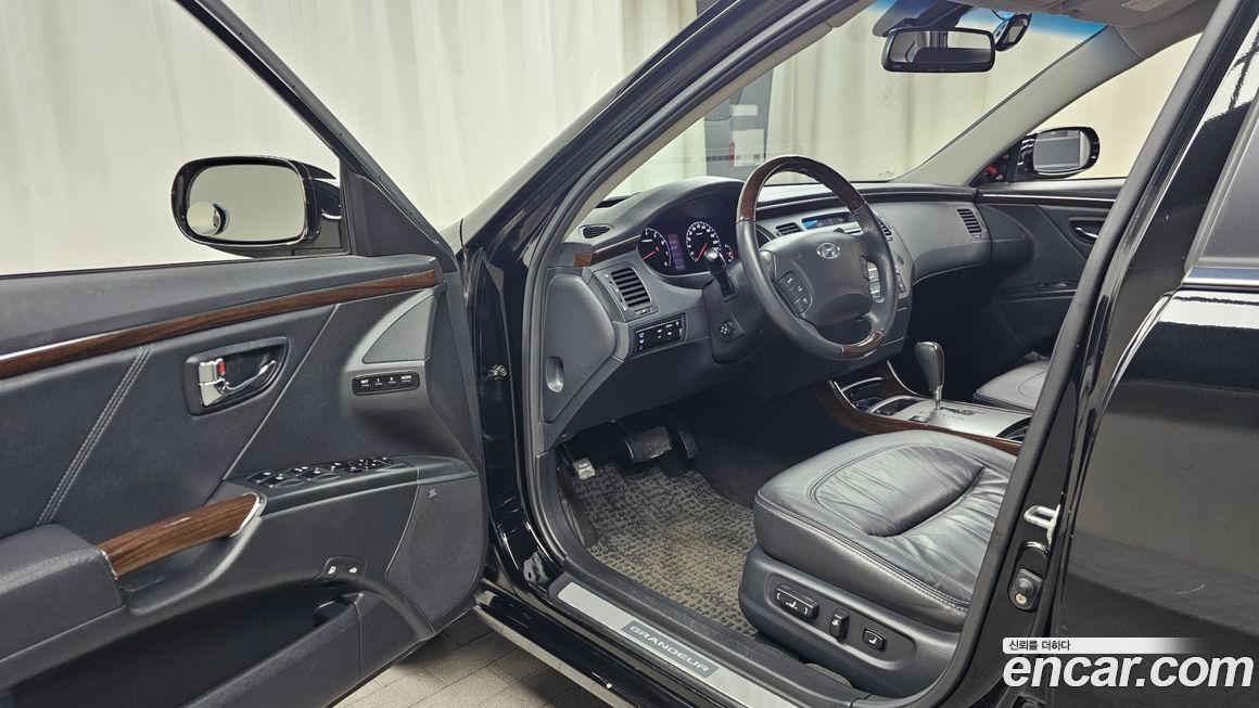 Hyundai Grandeur 2010