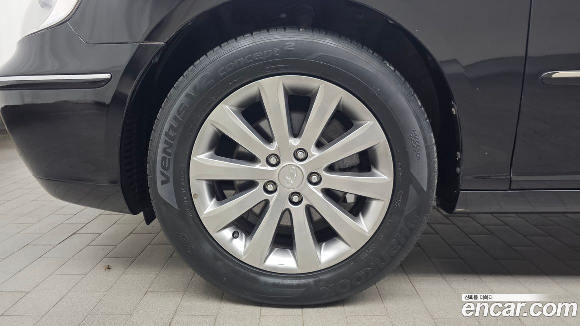 Hyundai Grandeur 2010