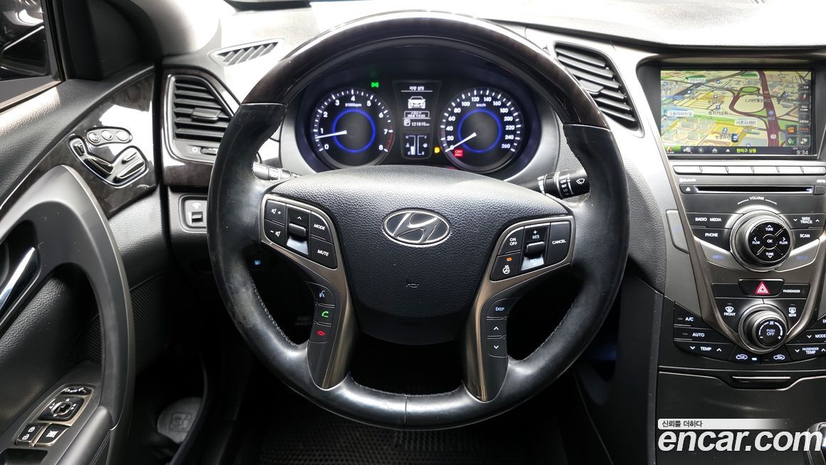 Hyundai Grandeur 2013