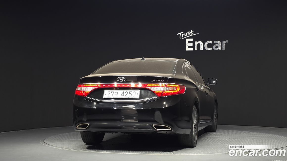 Hyundai Grandeur 2013