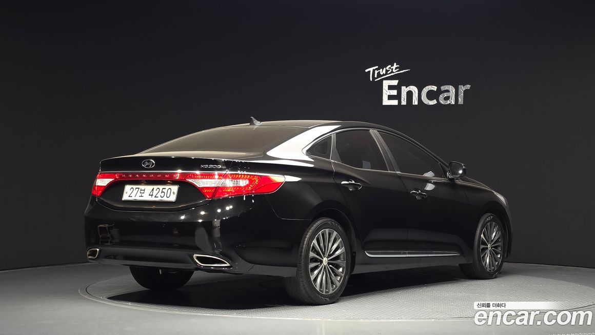 Hyundai Grandeur 2013