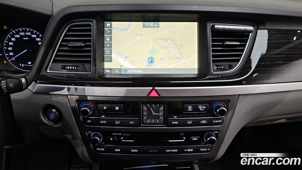 Hyundai Genesis 2015