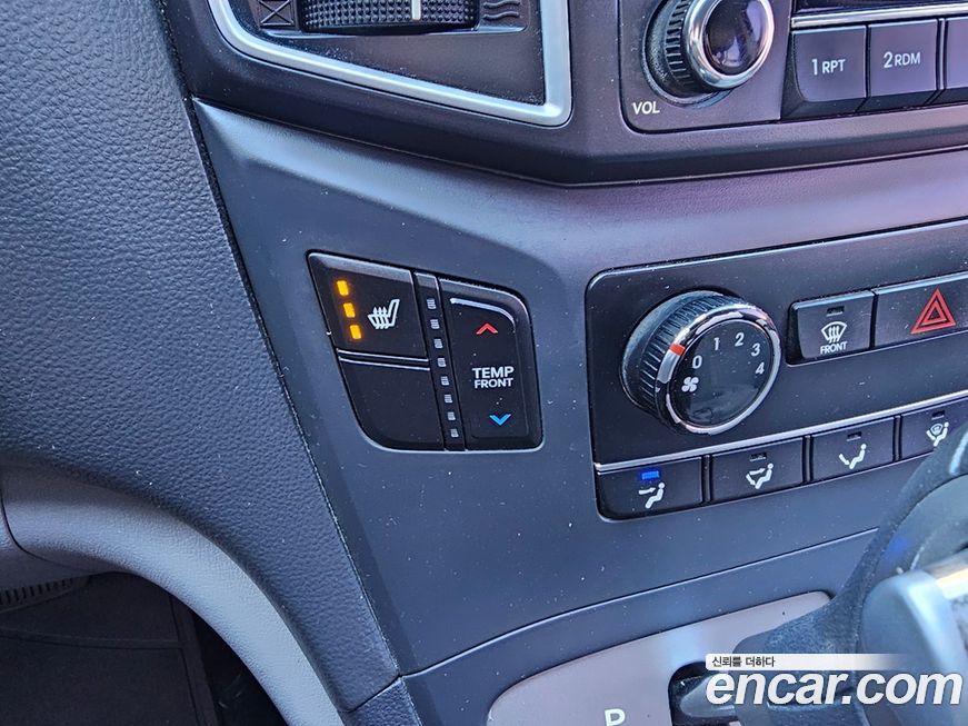 Hyundai Starex 2017