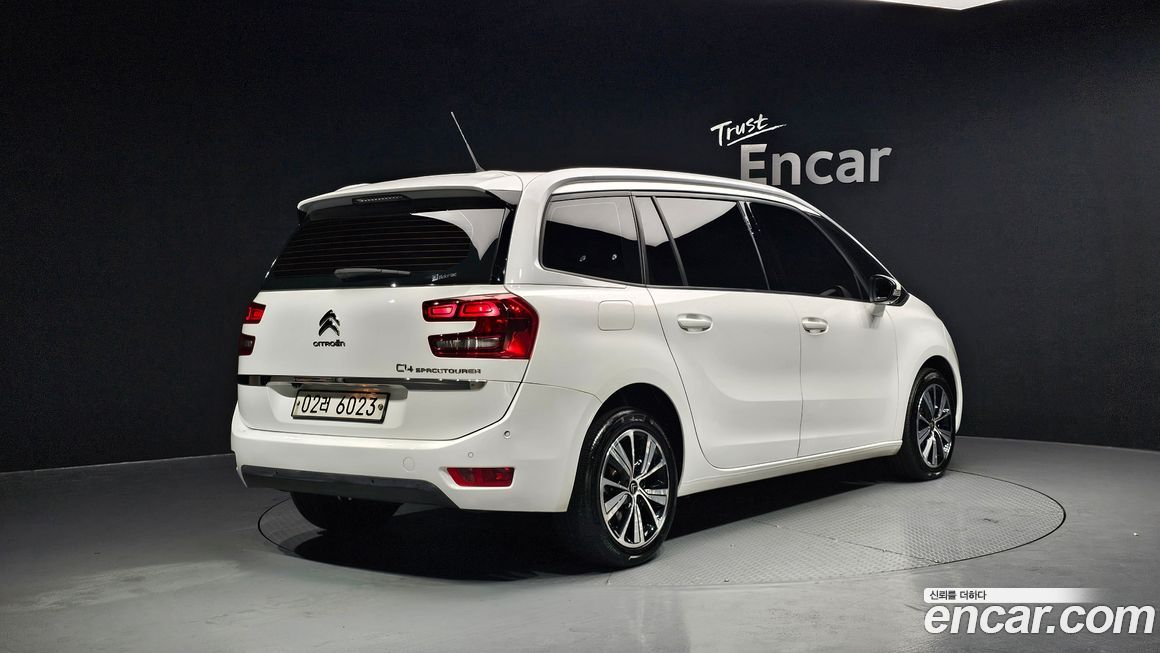 Citroen-DS C4 SpaceTourer 2019