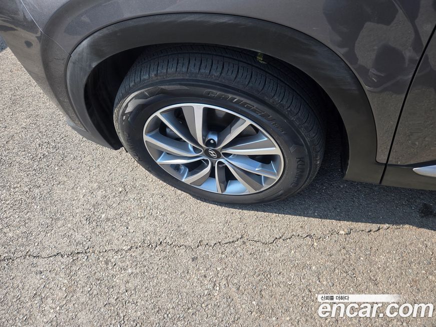 Hyundai Santafe 2020