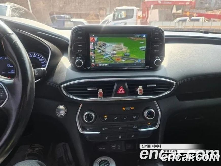 Hyundai Santafe 2020