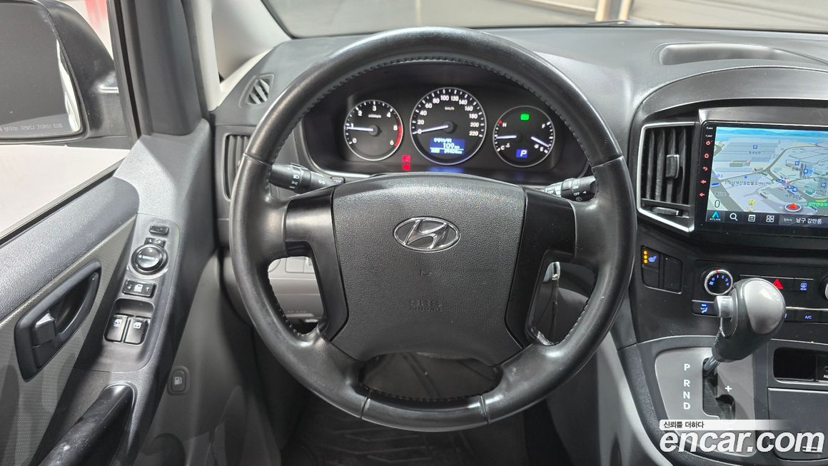 Hyundai Starex 2021