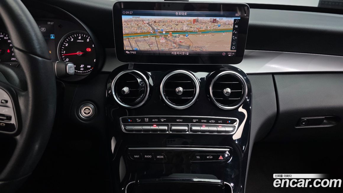 Mercedes-Benz C-Class 2019