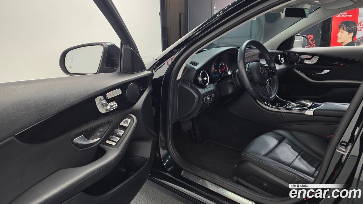 Mercedes-Benz C-Class 2019