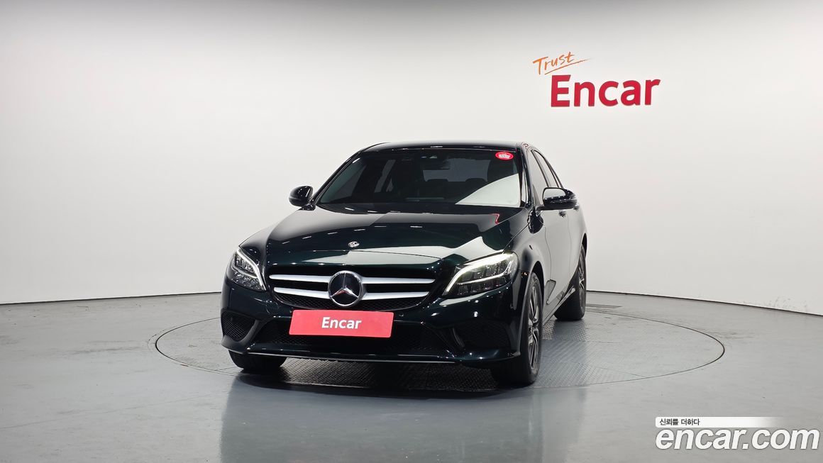 Mercedes-Benz C-Class 2019