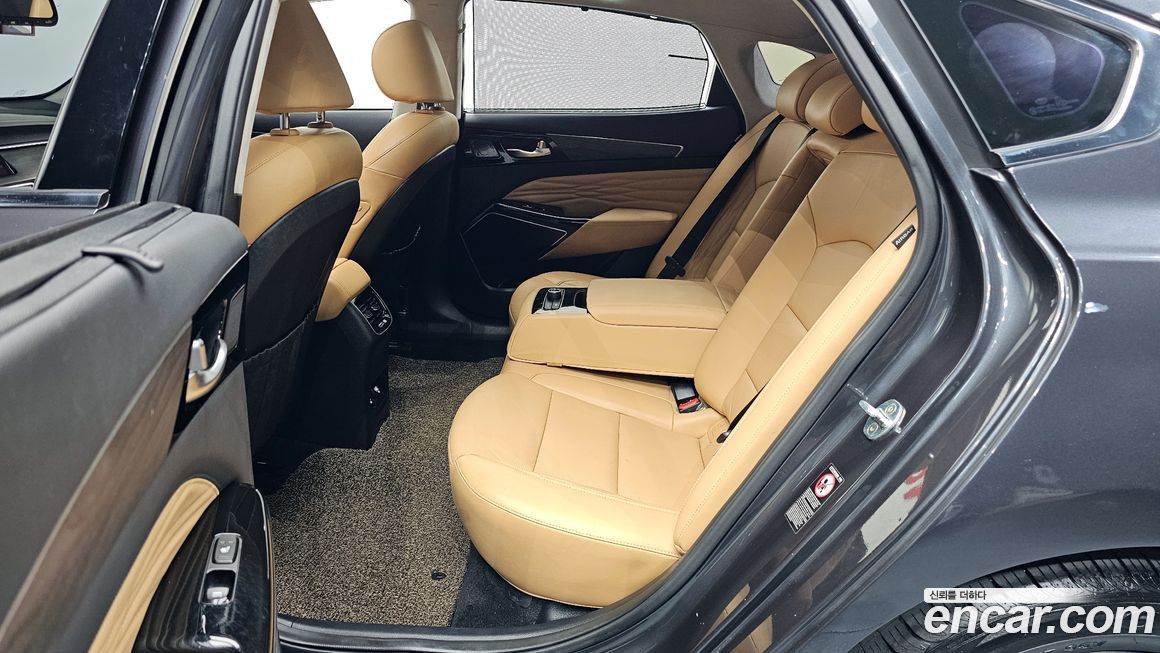 Kia K7 2020