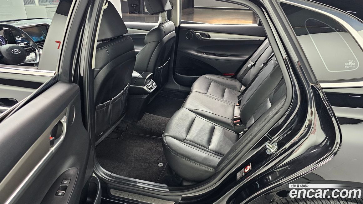 Hyundai Grandeur 2020