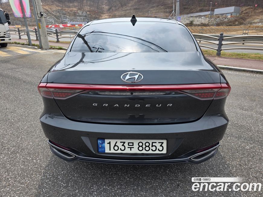 Hyundai Grandeur 2020