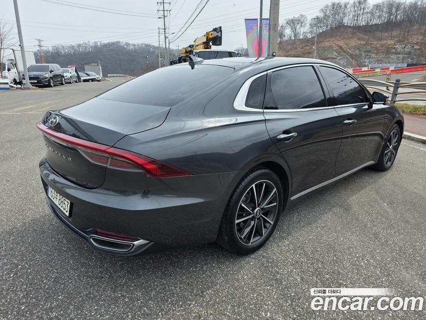 Hyundai Grandeur 2020
