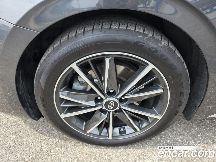 Hyundai Grandeur 2020