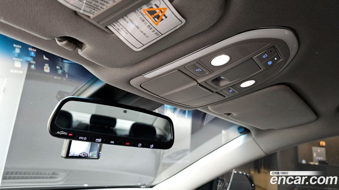 Hyundai Genesis 2016