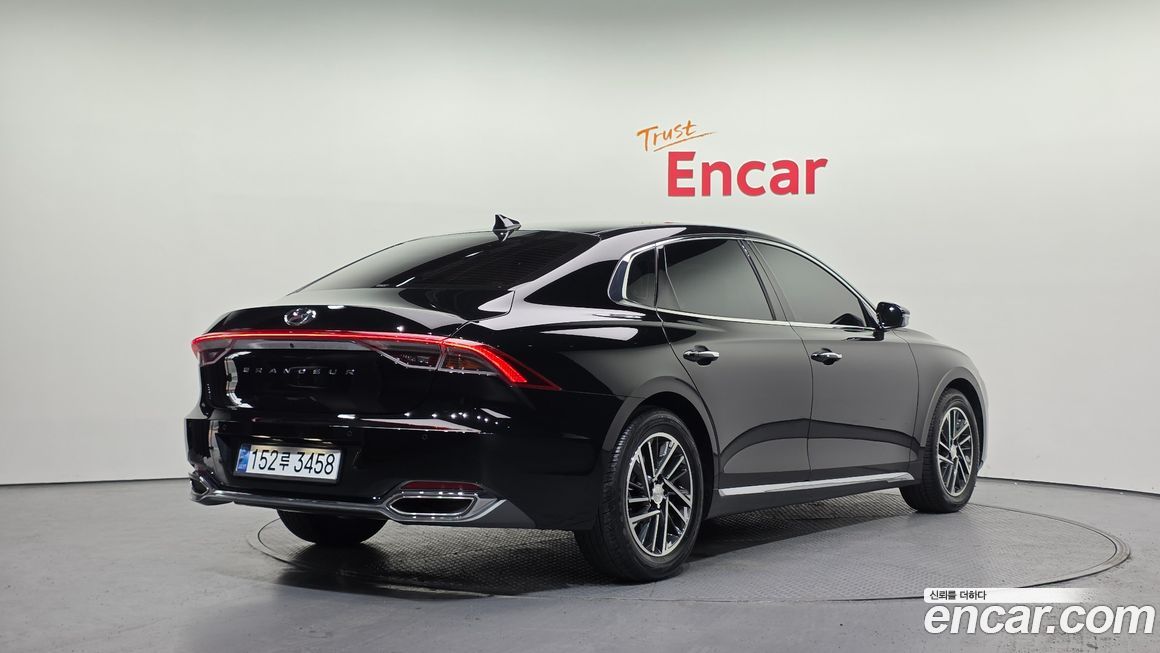 Hyundai Grandeur 2020