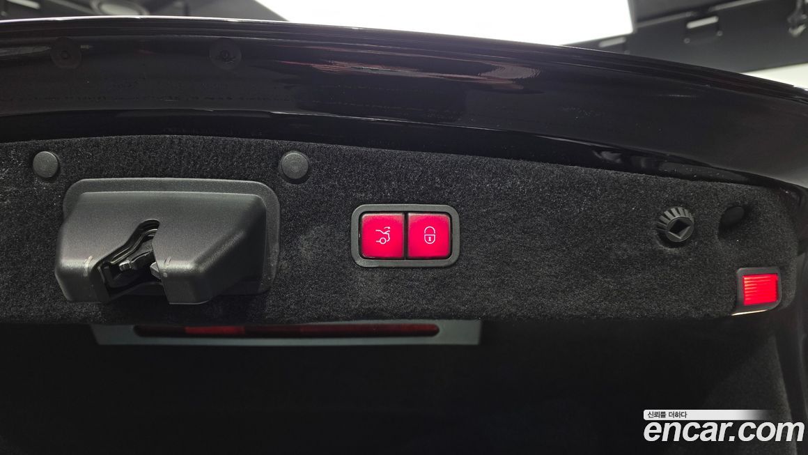 Mercedes-Benz S-Class 2014