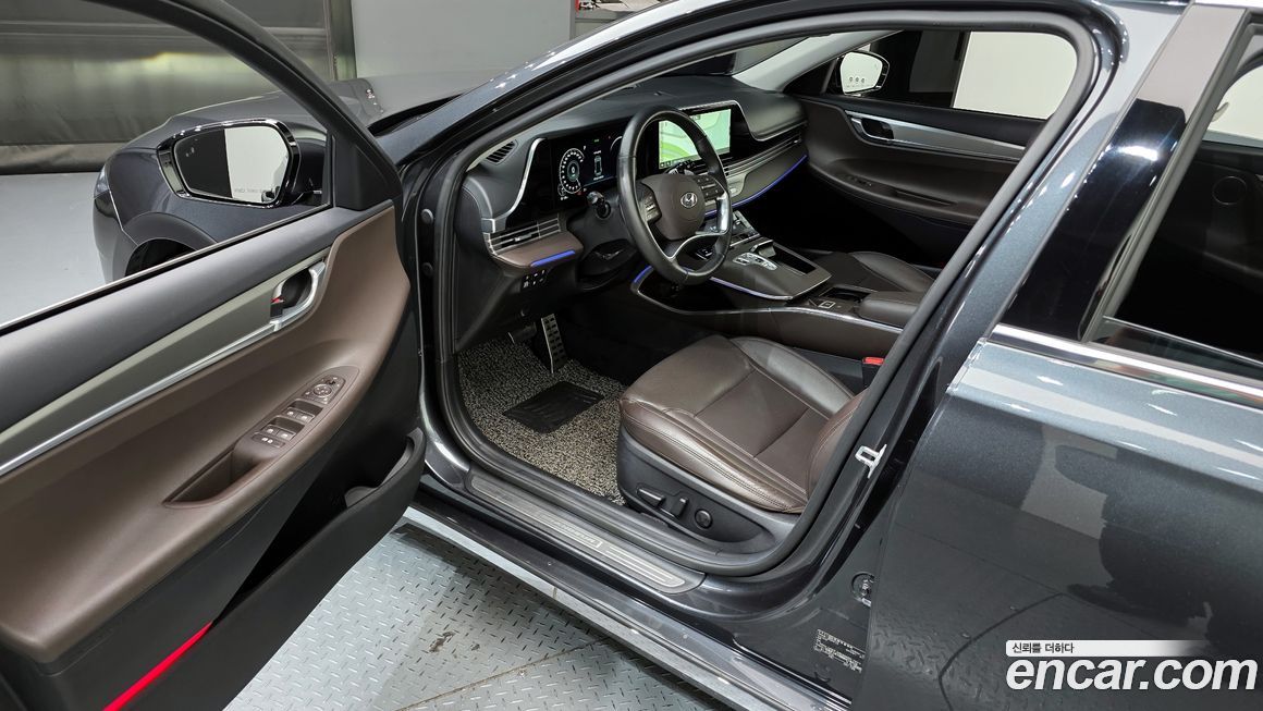 Hyundai Grandeur 2021