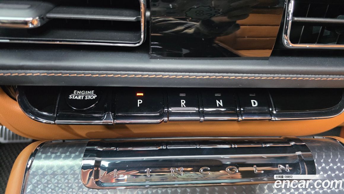 Lincoln Aviator 2025