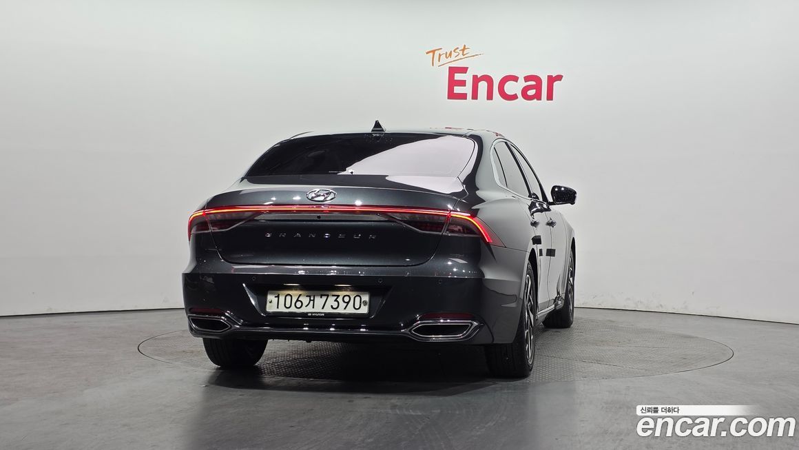 Hyundai Grandeur 2020