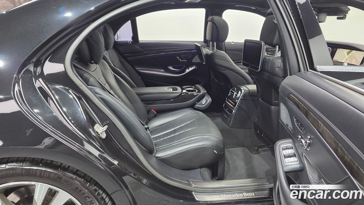 Mercedes-Benz S-Class 2014