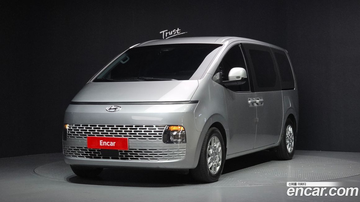 Hyundai Staria 2022