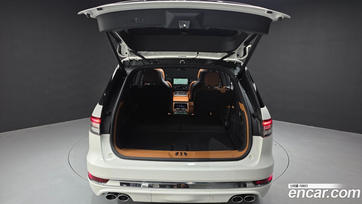 Lincoln Aviator 2025