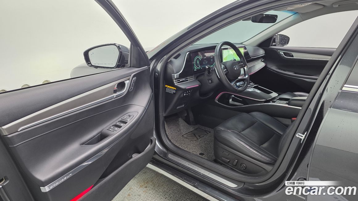 Hyundai Grandeur 2020