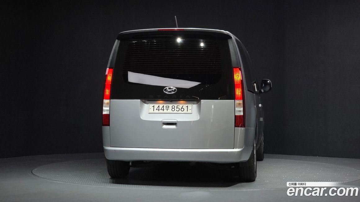 Hyundai Staria 2022