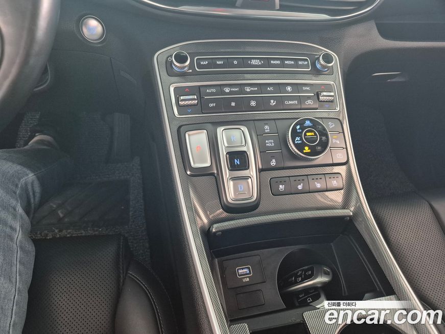 Hyundai Santafe 2022